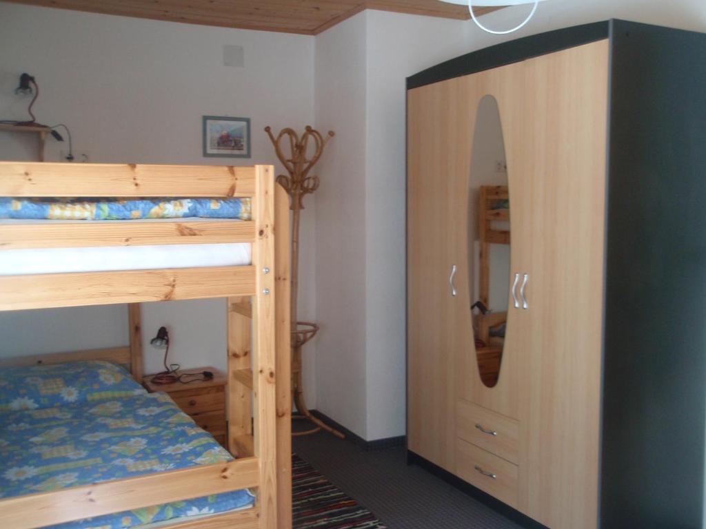 Ferienwohnung Hillbrand Bad Goisern Pokoj fotografie